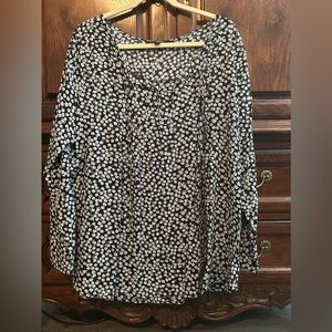 Tunic- long sleeve (gently used)